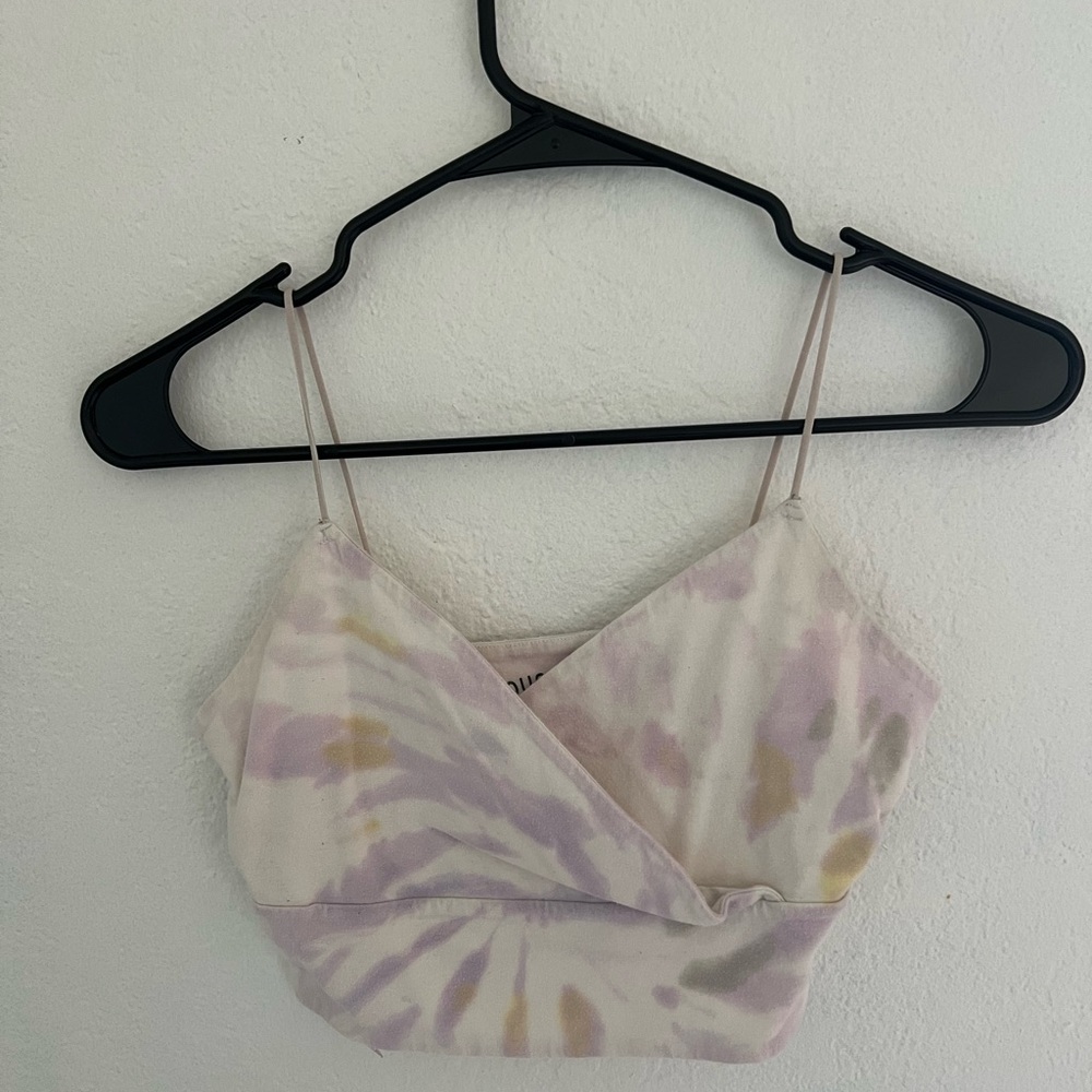 Aeropostale bungee cami. Size S. Only warn a couple of time.